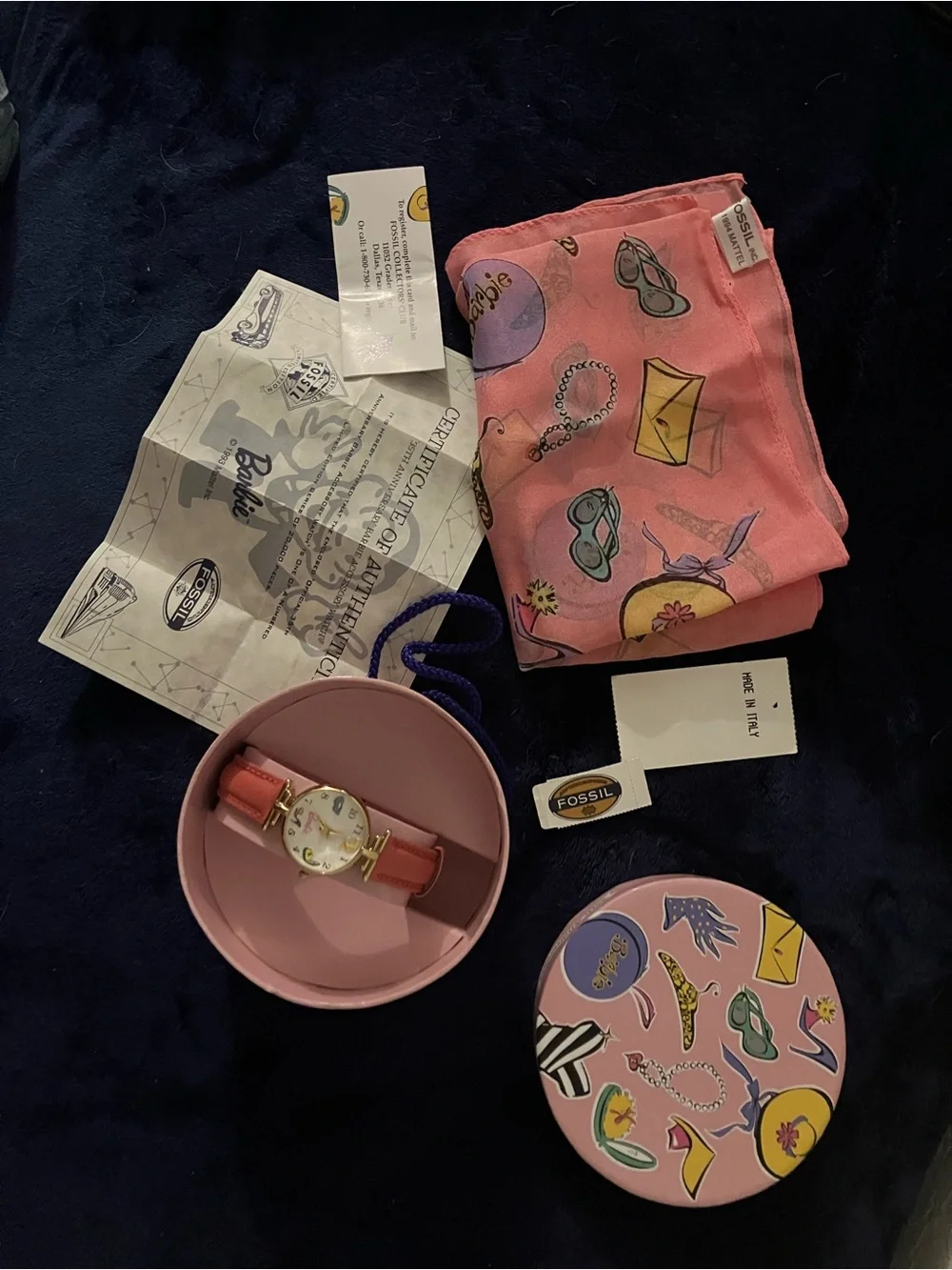 Fossil playful vintage